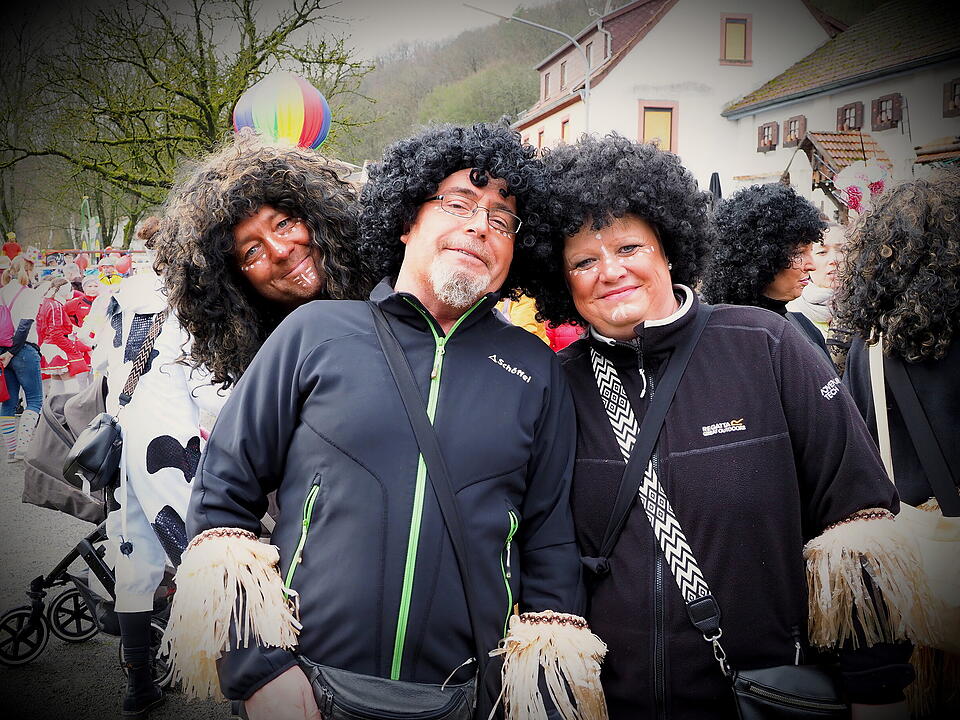 Beste Faschingslaune in Aura/Saale