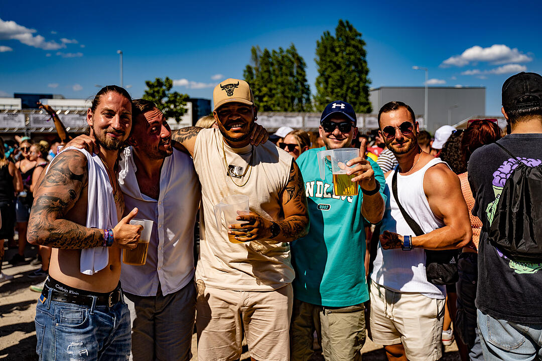 Mit vielen internationalen und nationalen Live-Acts!