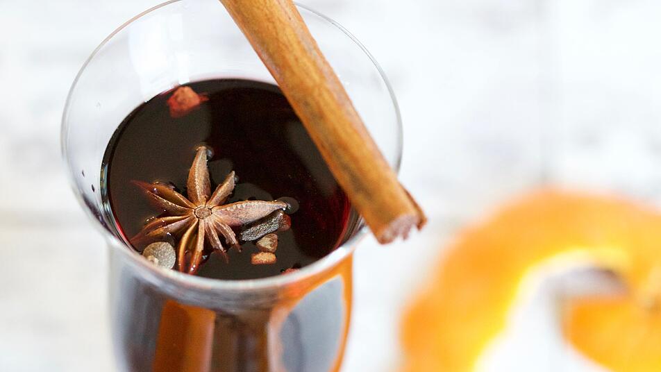 Auch alkoholfrei schmeckt Glühwein bzw. Glühpunsch.