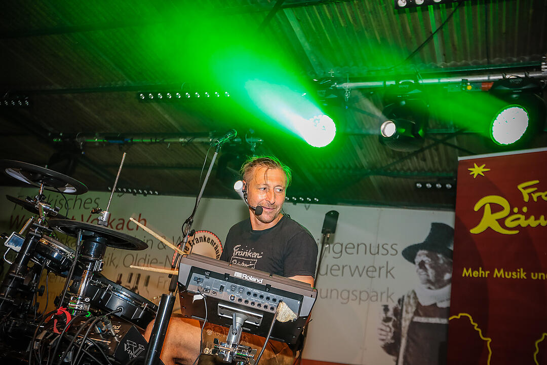 Impressionen vom größten Weinfest in Franken!