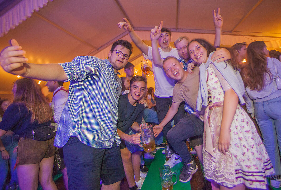 Ausgelassene Stimmung mit rocKing und Tasty 7.