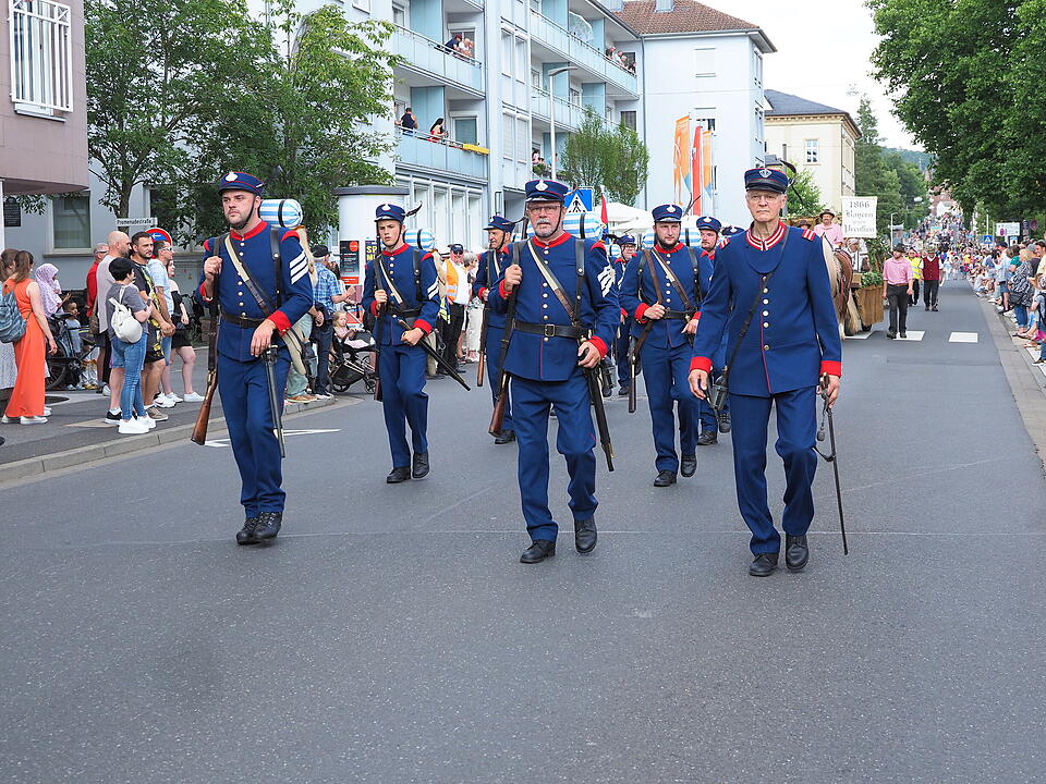 Großer historischer Festzug durch Bad Kissingen!