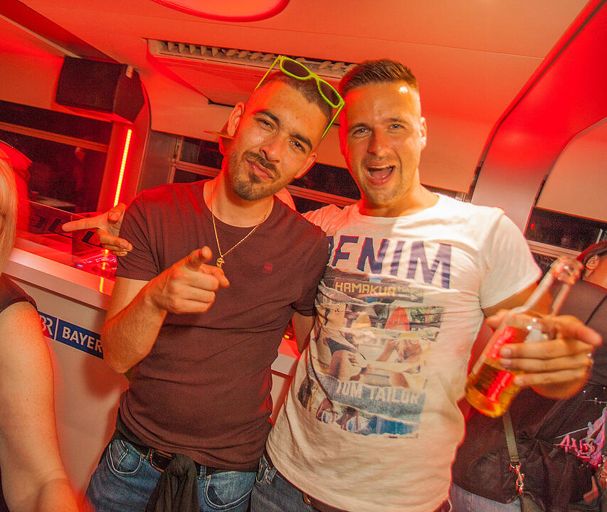 Bayern 3 Partyschiff in Fürth