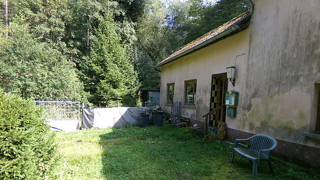 Die Thielenmühle ware mal ein Tanzlokal. Nun liegt sie als Lost Place in der Gemarkung Monzelfeld.