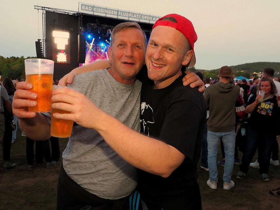 Die Mega Party voller Hits & Nostalgie.