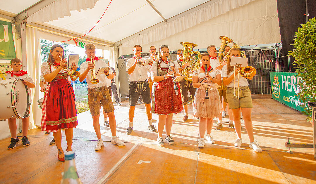 Grandioser Auftakt mit den Rothsee Musikanten.