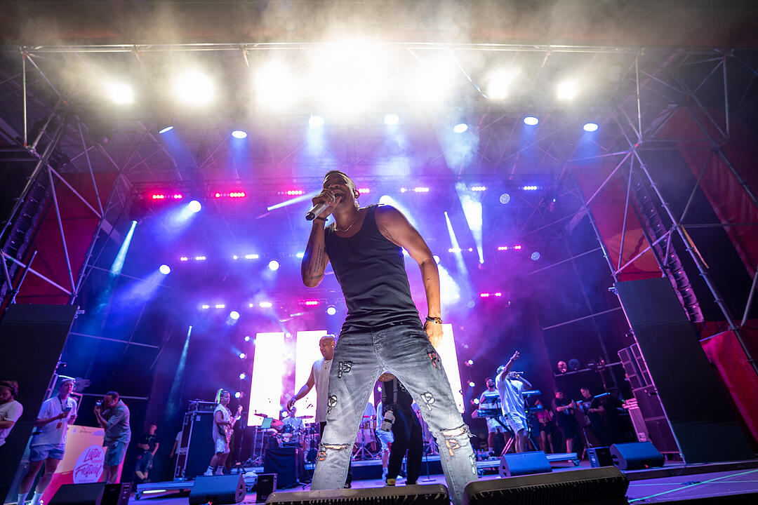 Mit vielen internationalen und nationalen Live-Acts!