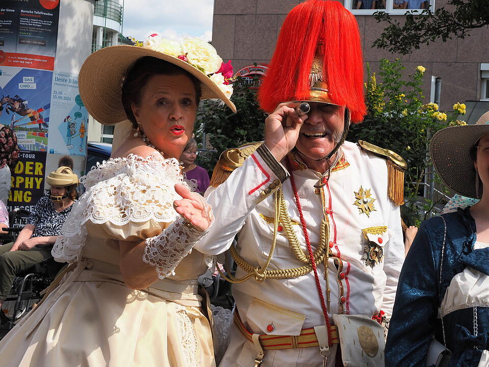 Großer historischer Festzug durch Bad Kissingen!
