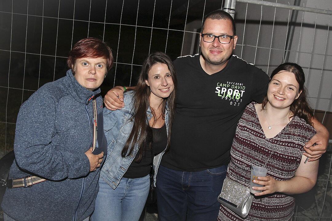Party am Feuerwehrhaus mit DJ Timmy D.