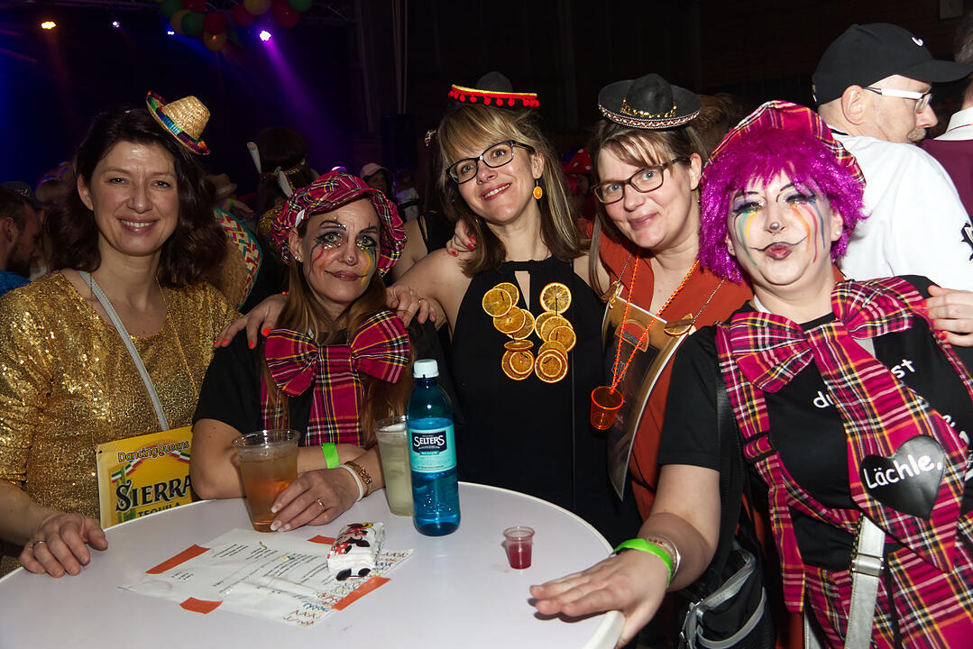 Ausverkaufte Party in Unterfarrnbach