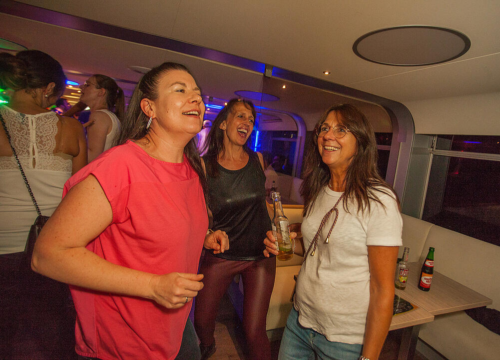 Bayern 3 Partyschiff in Fürth