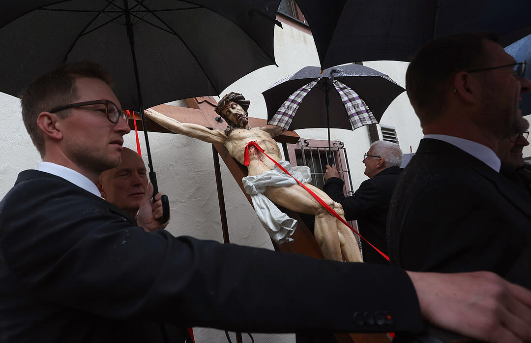 Karfreitag - Prozession in Lohr am Main