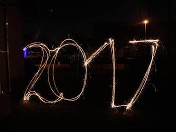 Zum Jahreswechsel gibt es viele Traditionen und Phänomene auf der Welt. Ein Silvester-ABC. Foto: keppus/inFrankenPix Zum Jahreswechsel gibt es viele Traditionen und Phänomene auf der Welt. Ein Silvester-ABC. Foto: keppus/inFrankenPix