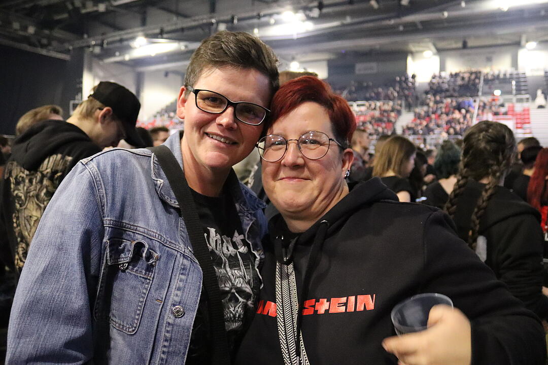 Powerwolf hat die Arena wahrlich zum Kochen gebracht!