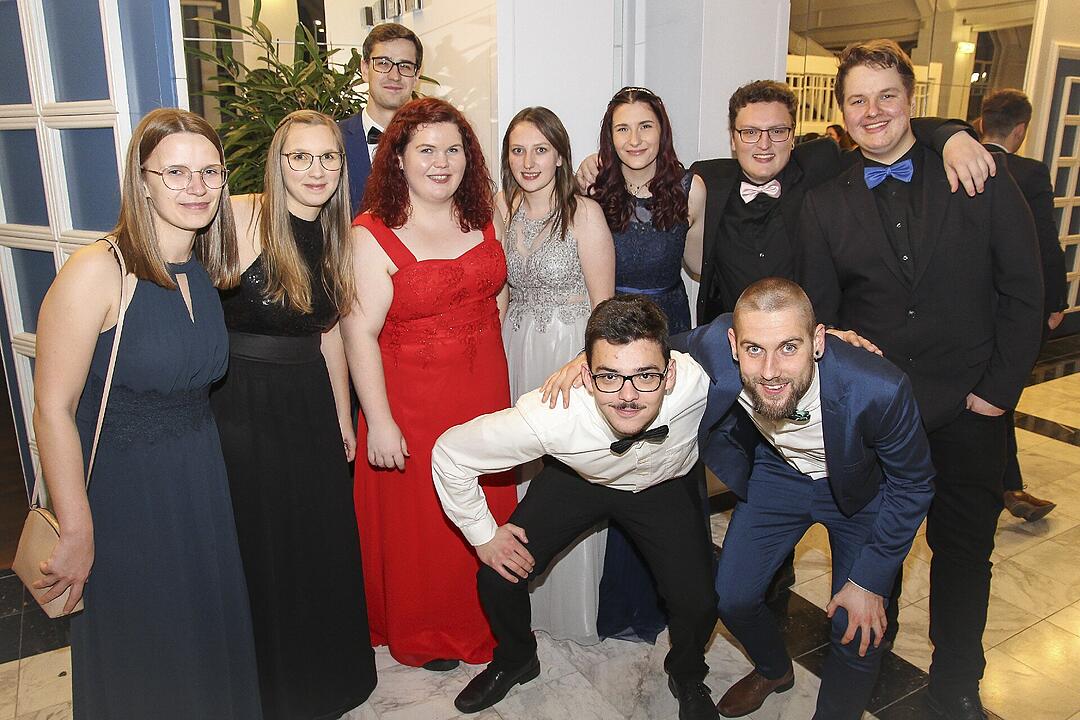 Der traditionelle Bauernball lockte viele Gäste an