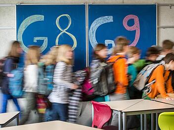 G 8 und G 9 - in Bayern sollen künftig eine gymnasiale Lang- und Kurzform gleichberechtigt nebeneinander existieren. Foto: Armin Weigel/dpa
