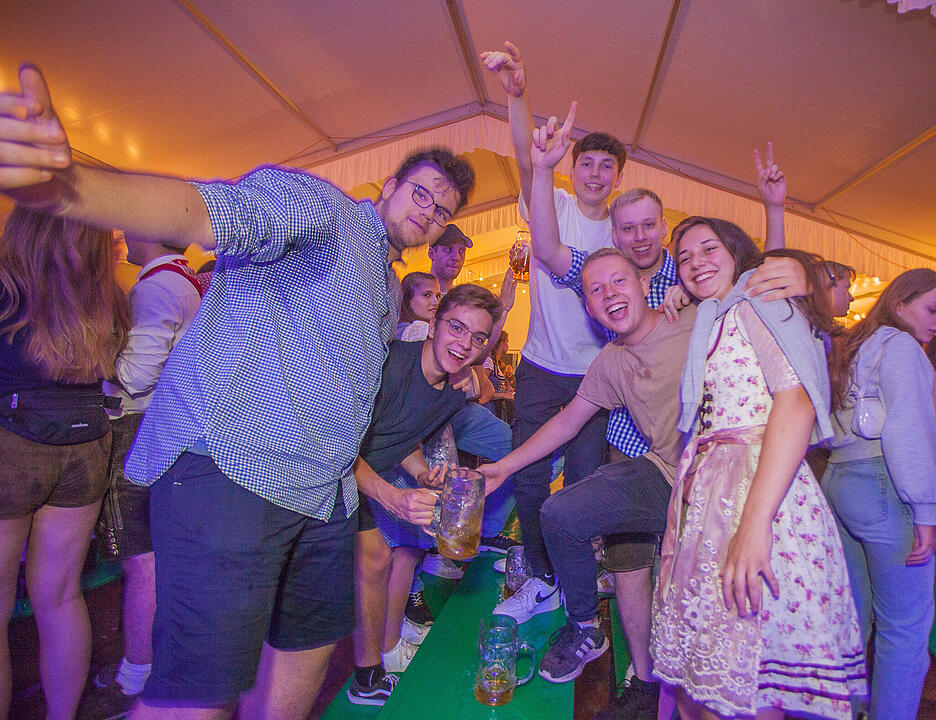 Ausgelassene Stimmung mit rocKing und Tasty 7.