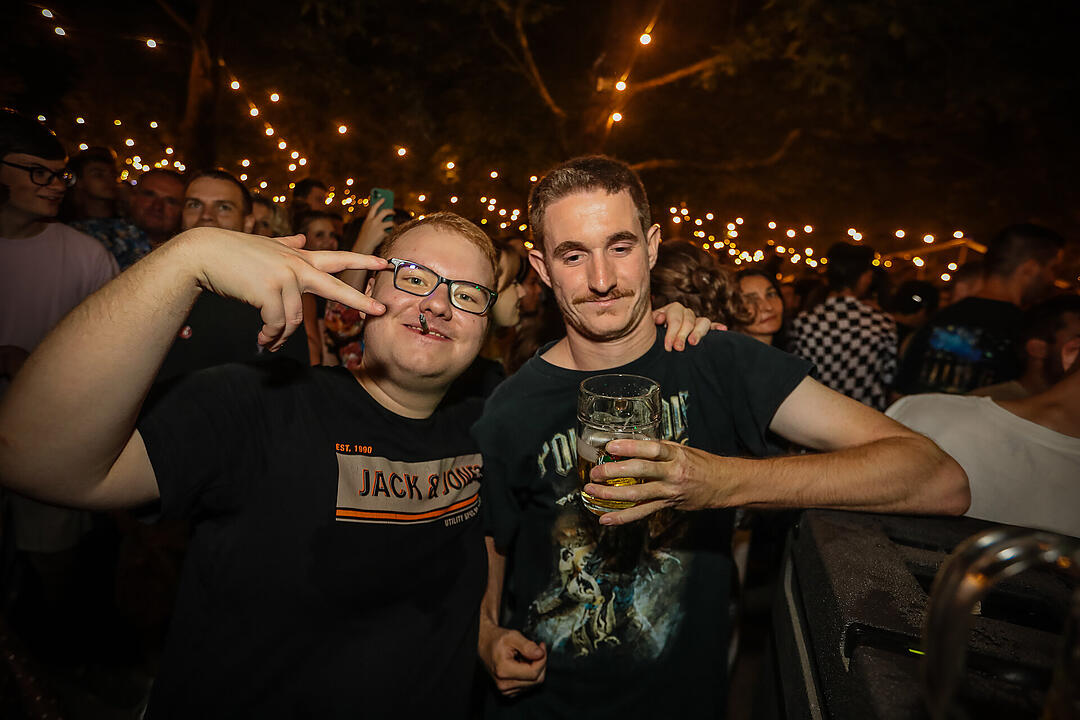 Impressionen vom größten Weinfest in Franken!