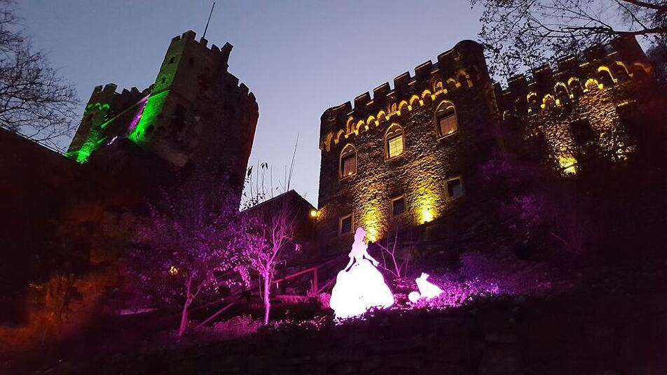 Zur Adventszeit verwandeln sich die Burgen und Schlösser in Rheinland-Pfalz in märchenhafte Weihnachtsburgen.