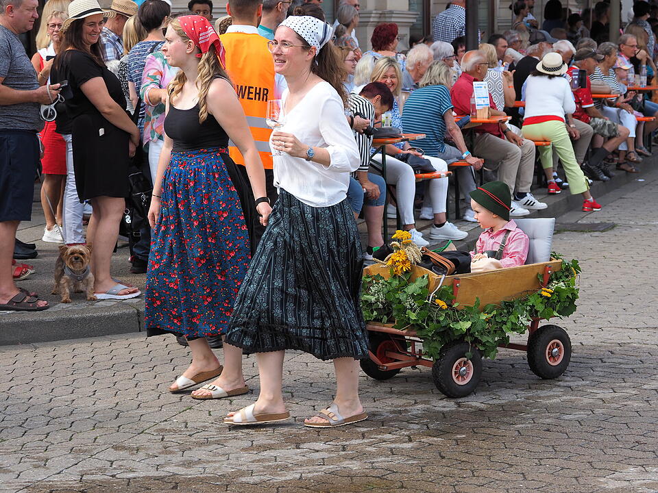 Großer historischer Festzug durch Bad Kissingen!