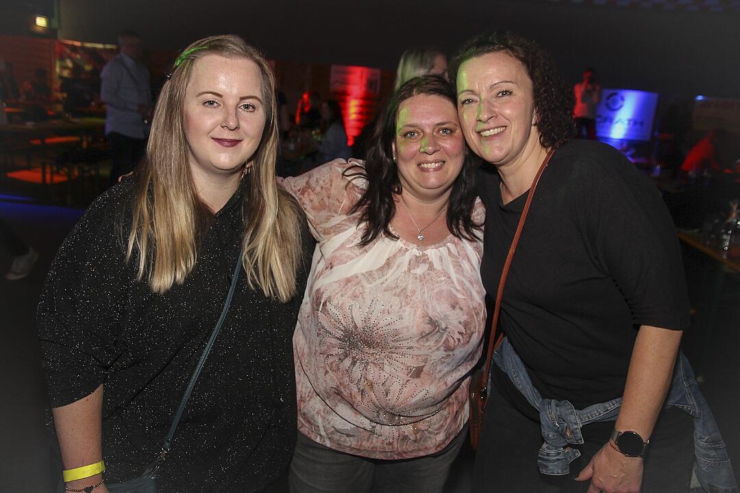 Es spielte die Partyband "Musik die3".