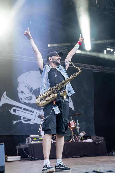 RISE AGAINST, NINA CHUBA, SONDASCHULE, BOSSE u.v.m.
