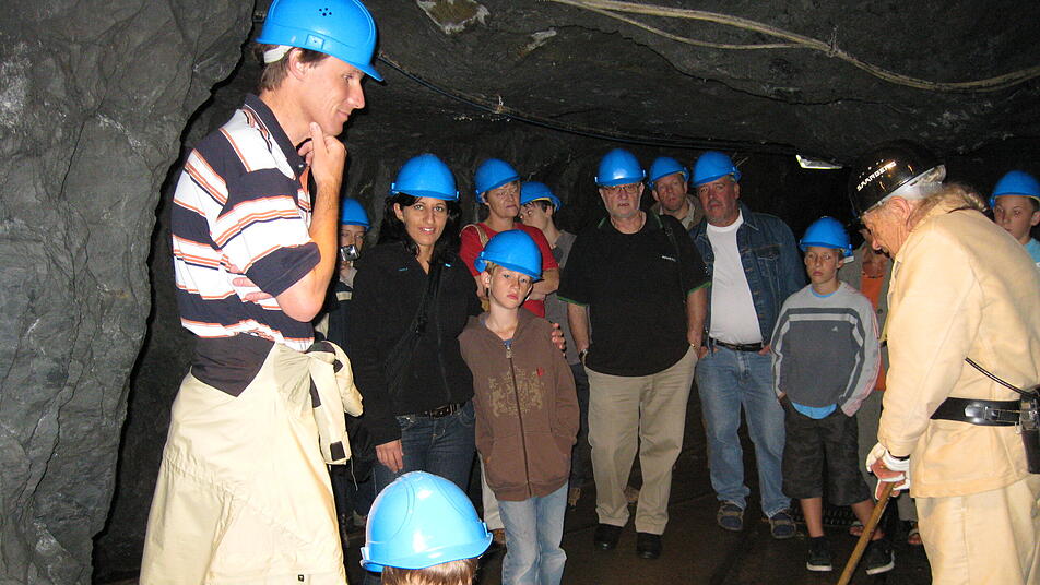 Groß und Klein erfahren, wie es damals im Bergwerk zugegangen ist.