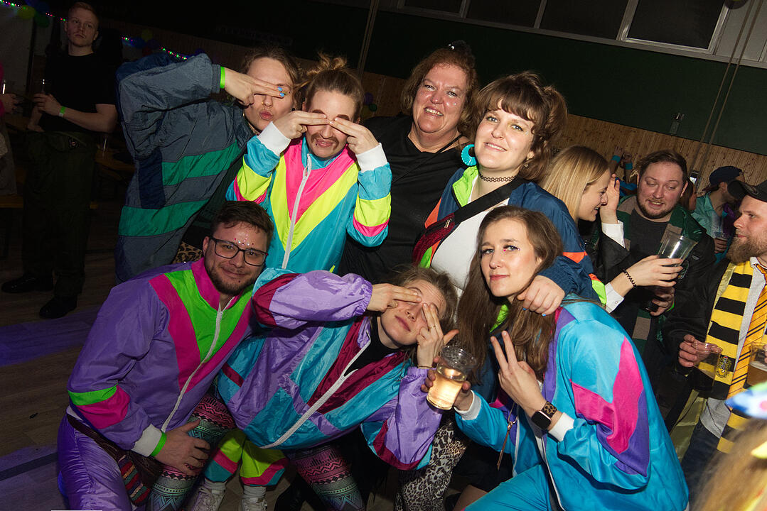 Ausverkaufte Party in Unterfarrnbach