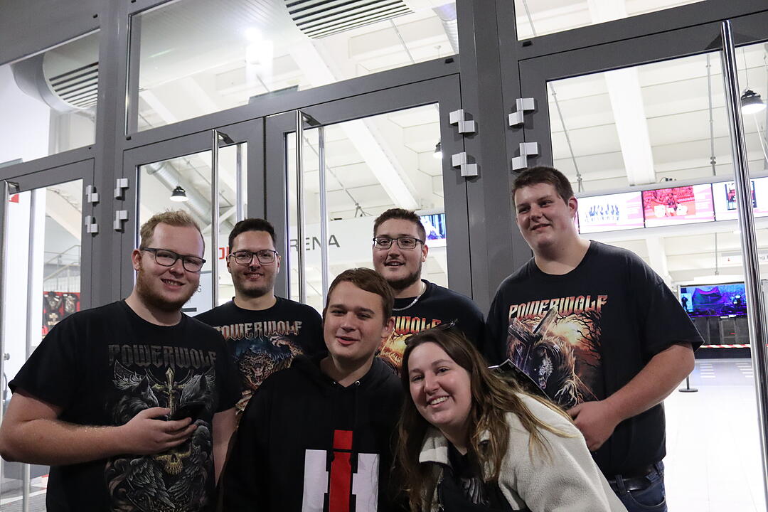 Powerwolf hat die Arena wahrlich zum Kochen gebracht!