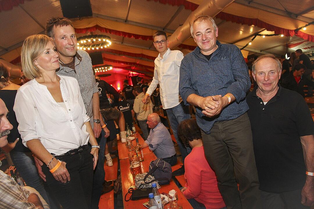 Impressionen von der erstklassigen Stimmung!
