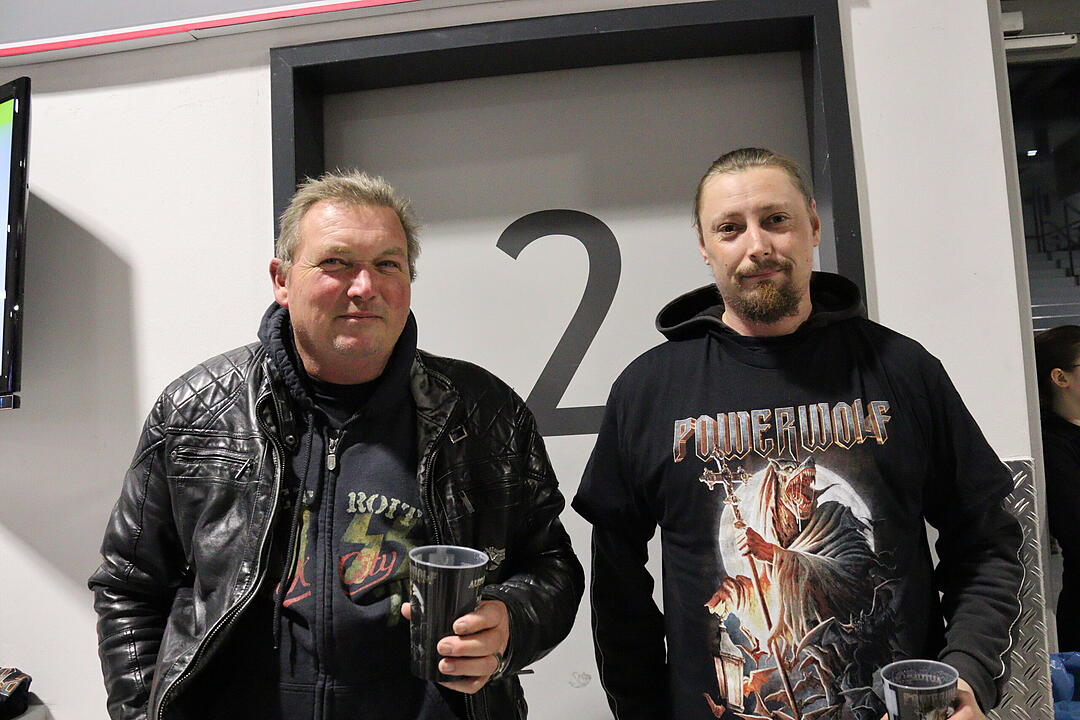 Powerwolf hat die Arena wahrlich zum Kochen gebracht!