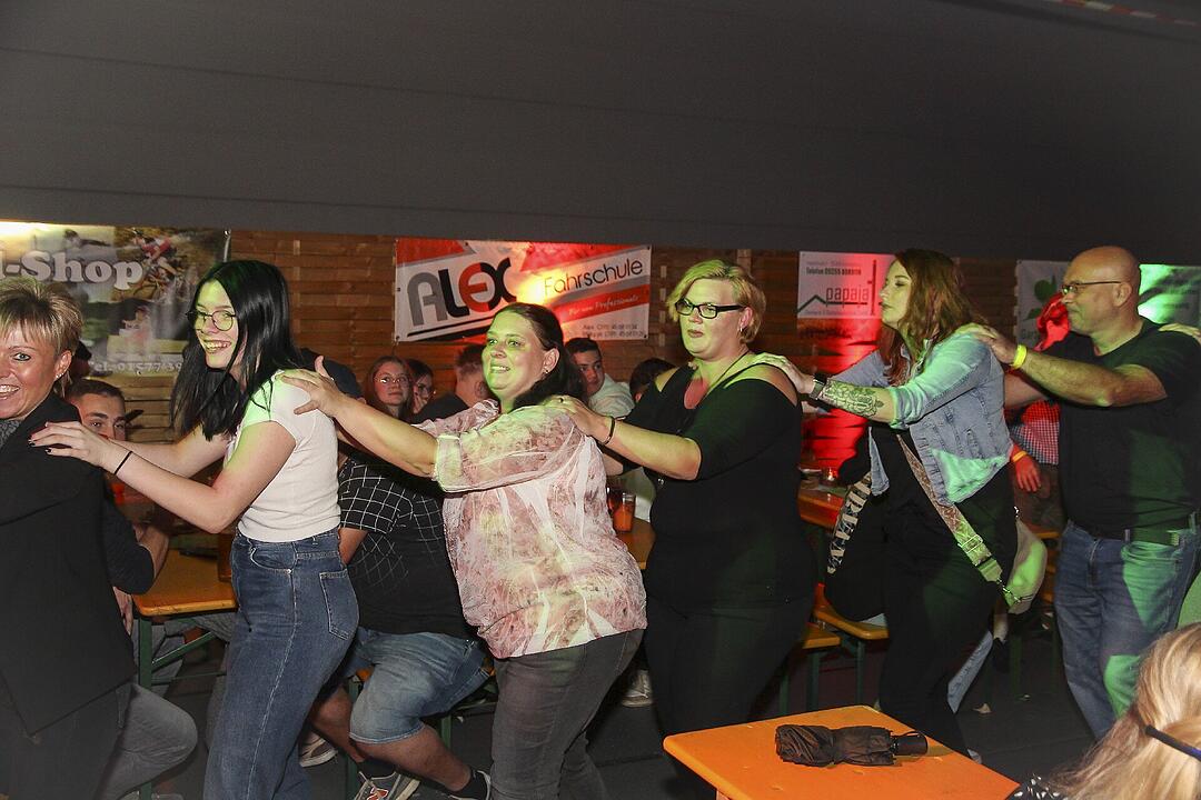Es spielte die Partyband "Musik die3".