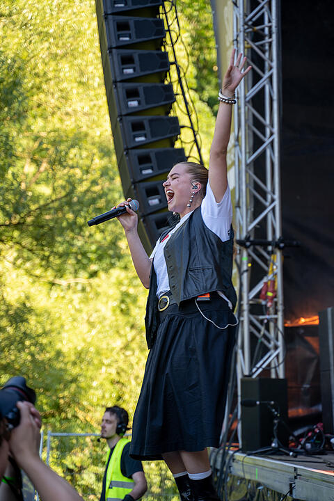 RISE AGAINST, NINA CHUBA, SONDASCHULE, BOSSE u.v.m.