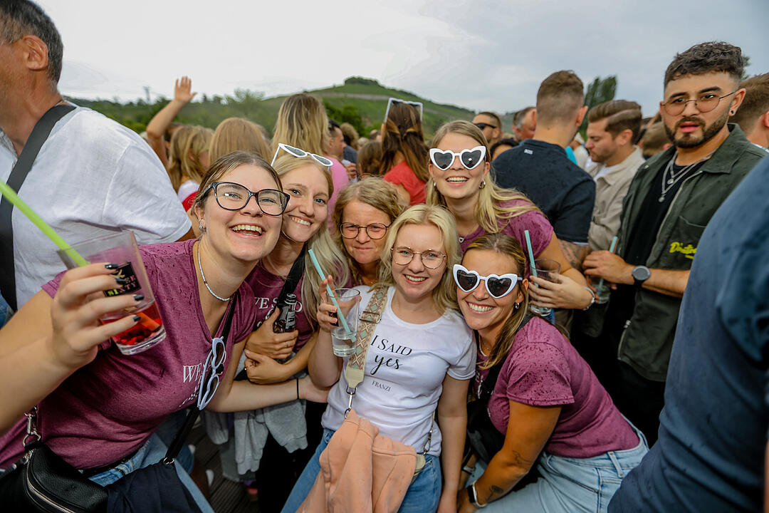 Auf drei Decks wurde richtig gefeiert!
