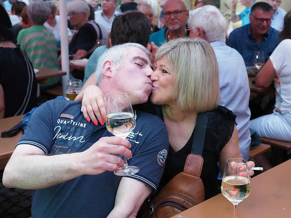 Aperitivo, Vino, Musica und mehr!
