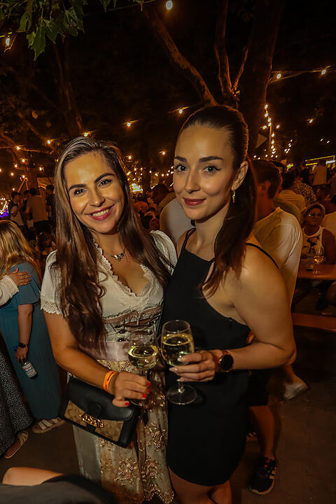 Impressionen vom größten Weinfest in Franken!