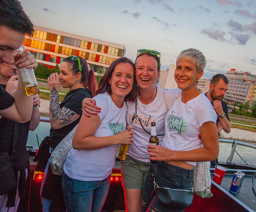 Bayern 3 Partyschiff in Fürth