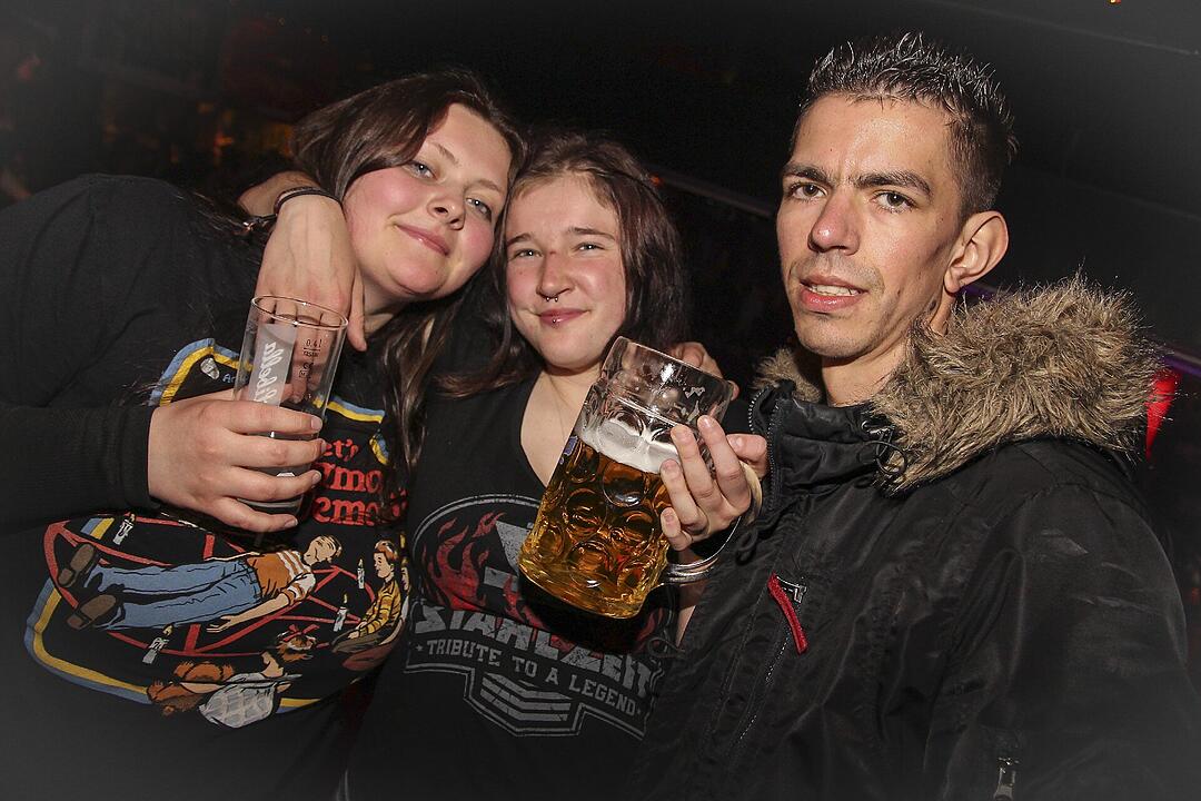 Heavy Volxmusic im Tanzcenter