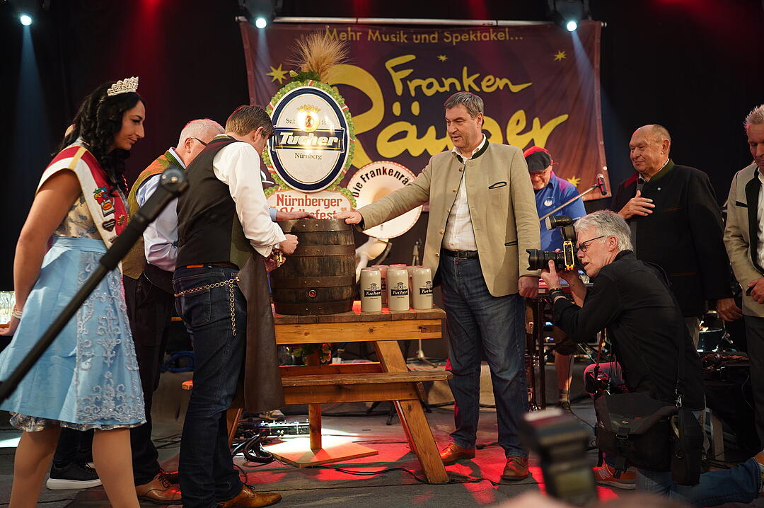 Das Nürnberger Frühlingsfest 2024 ist eröffnet.