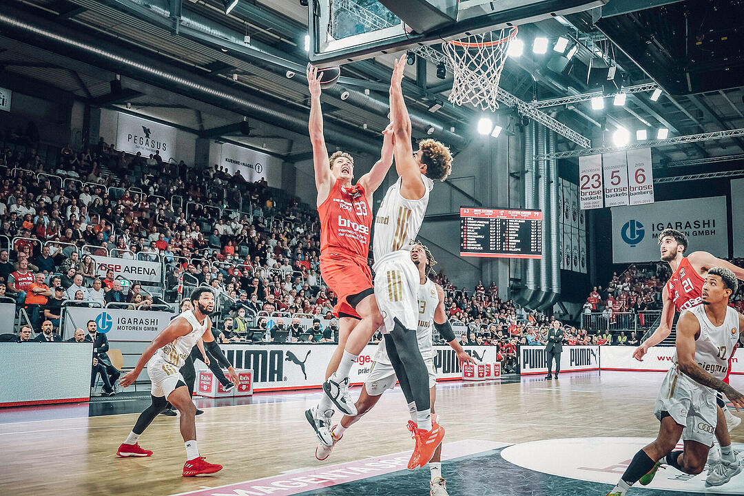 Impressionen vom Pokalachtelfinale