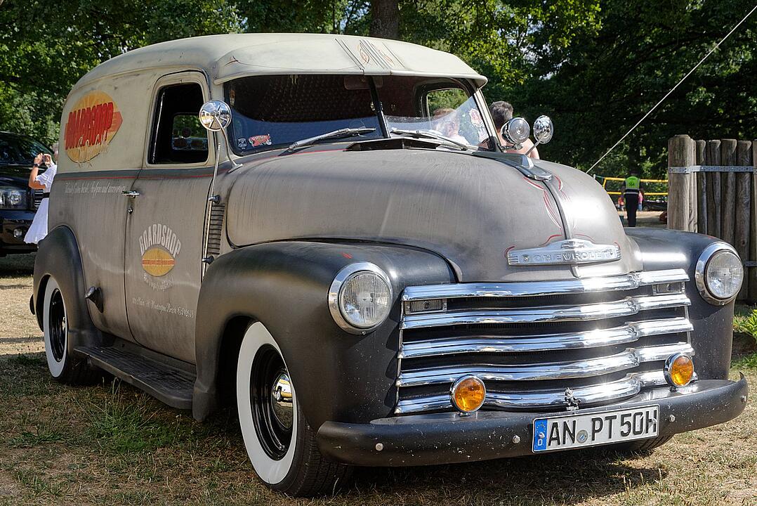 Oldtimer, Live Musik und vieles mehr!