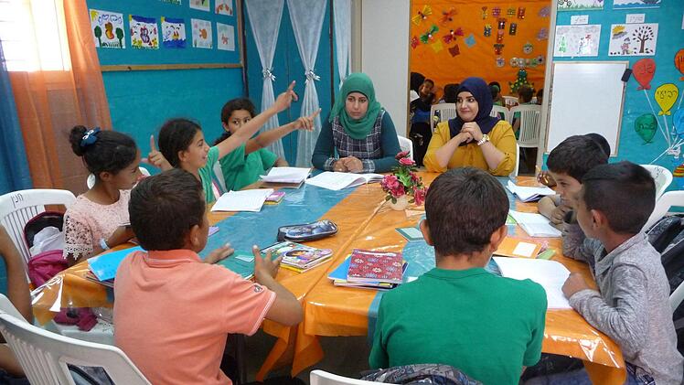 Ins SOS-Day Care Center in der Wüste Negev kommen Beduinenkinder zur Nachmittagsbetreuung. Foto: irfe