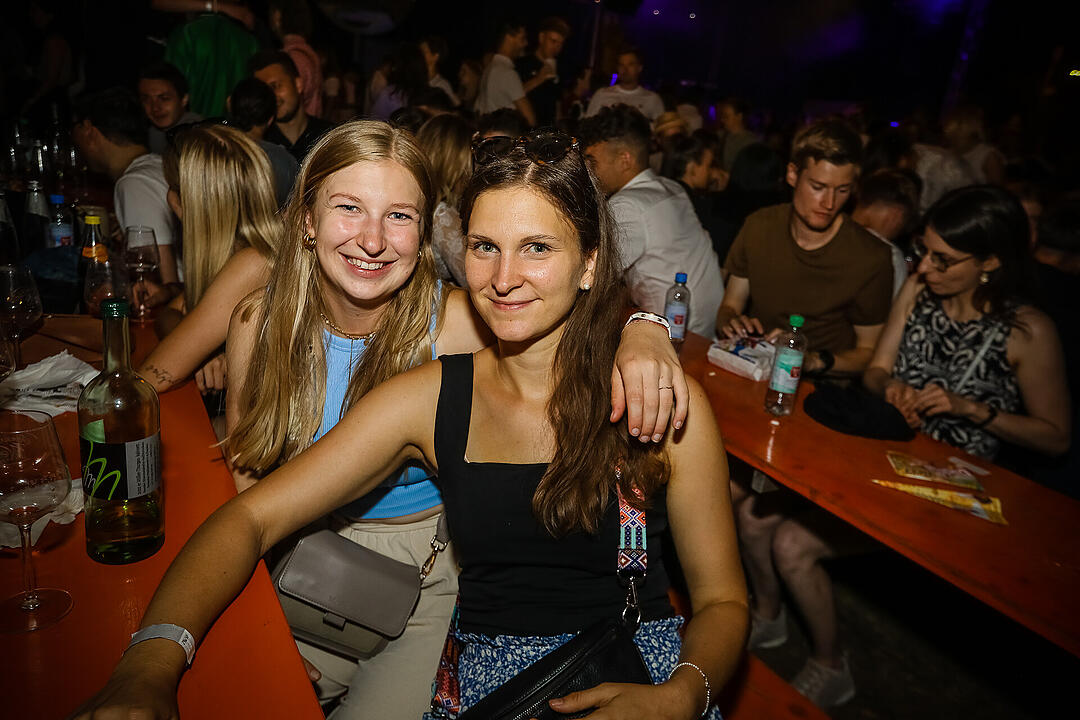 Erstklassige Stimmung mit den Almrockern!