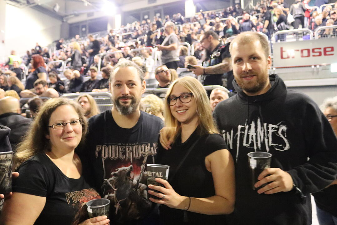 Powerwolf hat die Arena wahrlich zum Kochen gebracht!