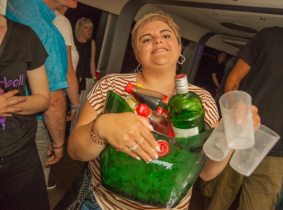 Bayern 3 Partyschiff in Fürth