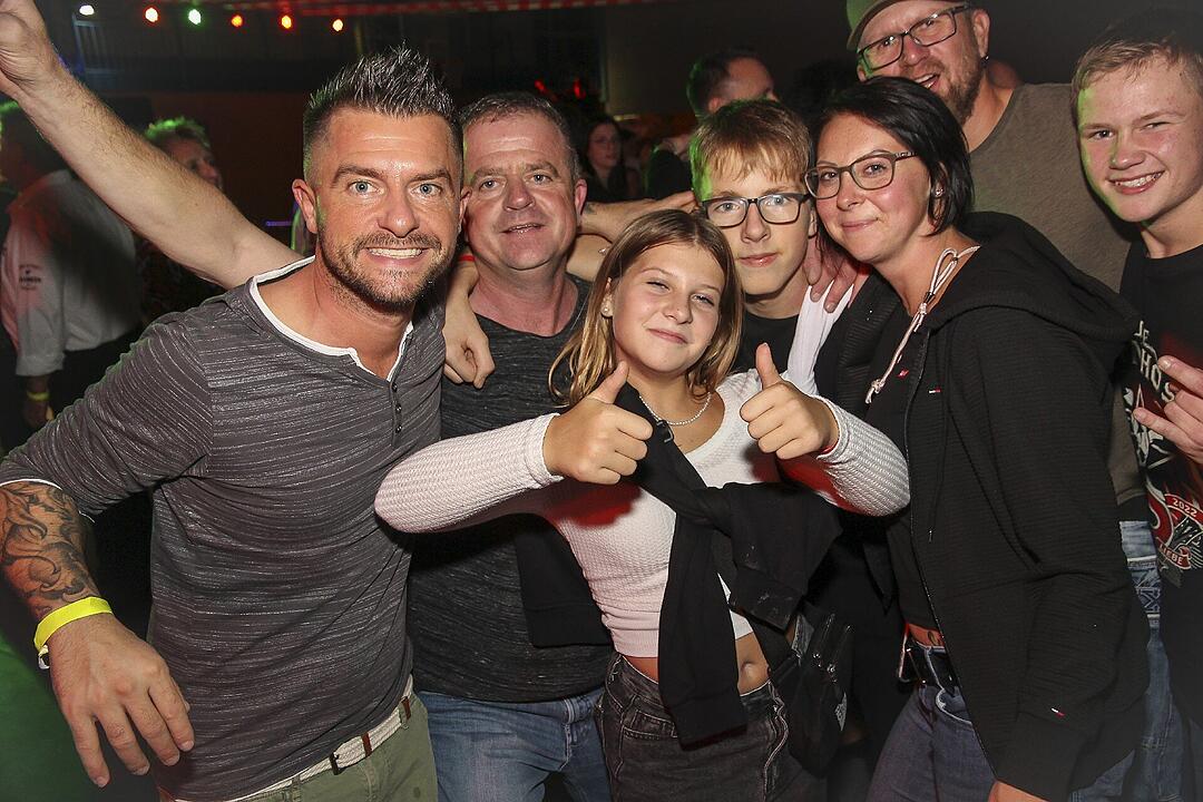 Es spielte die Partyband "Musik die3".