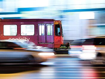 Wird es in naher Zukunft wirklich möglich sein, öffentliche Verkehrsmittel kostenlos zu nutzen? Foto: Julian Stratenschulte/dpa