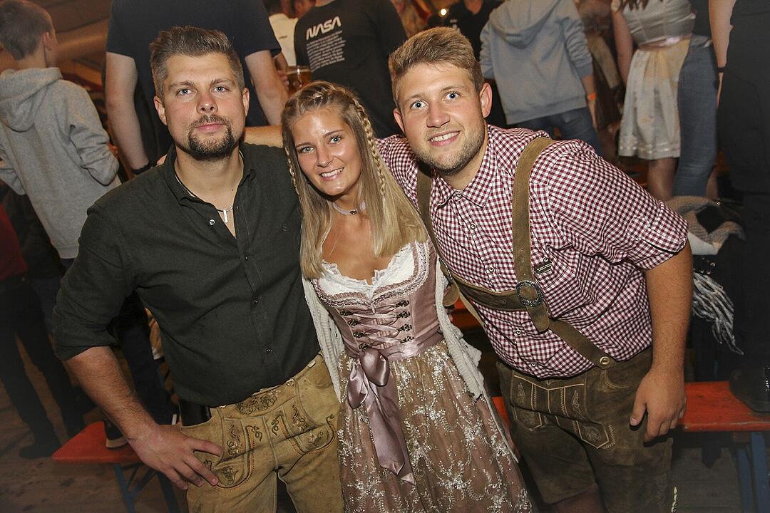 Impressionen von der erstklassigen Stimmung!