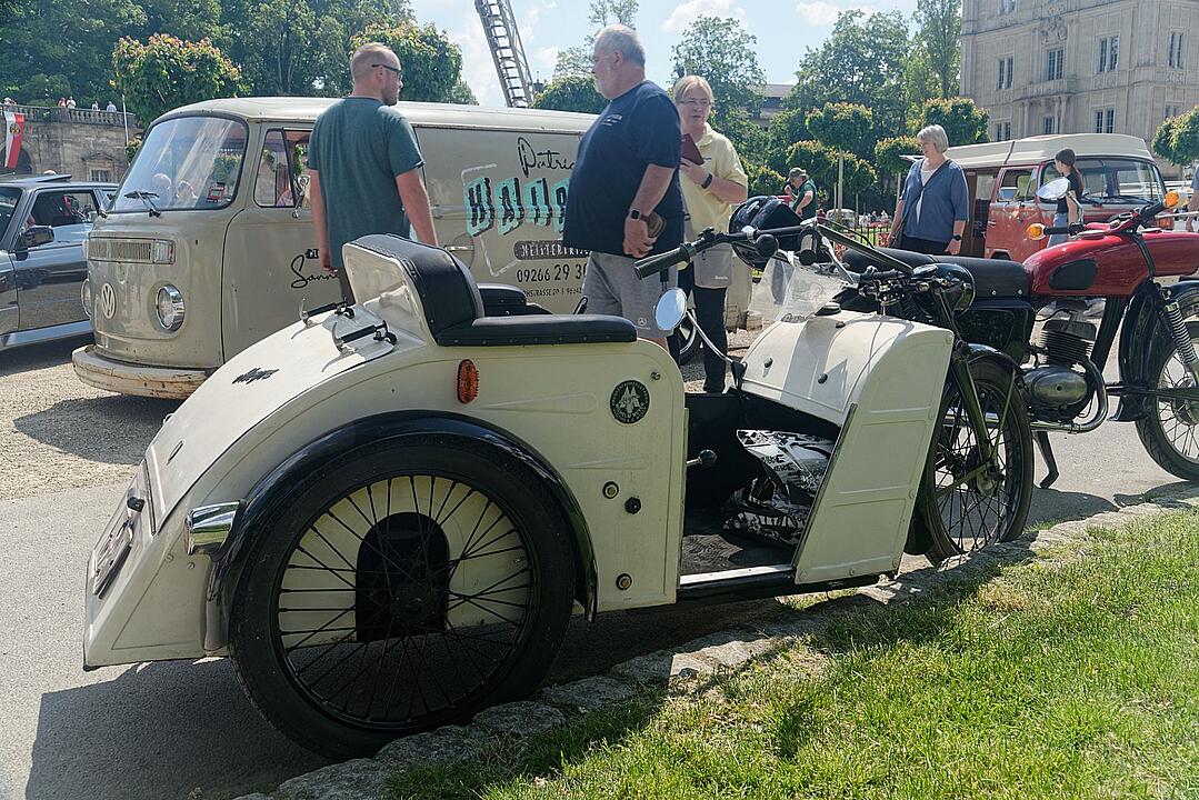 Hunderte von Oldtimern konnten bestaunt werden!