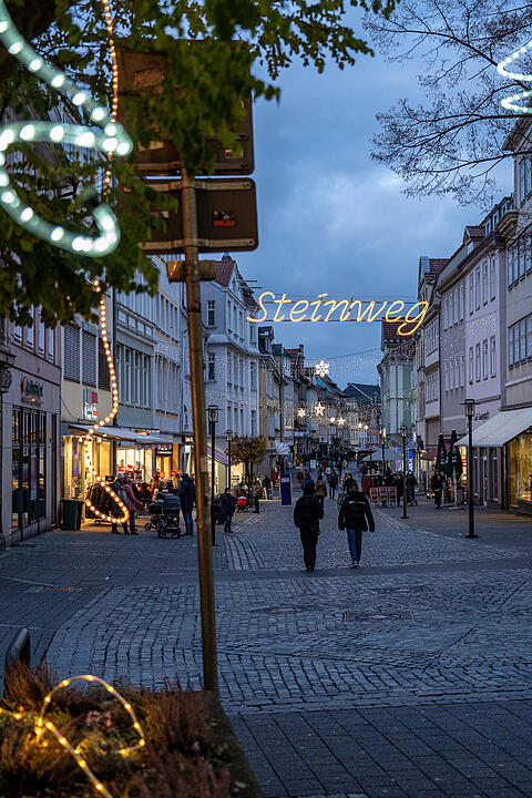 Die Innenstadt wird wunderschön erleuchtet.